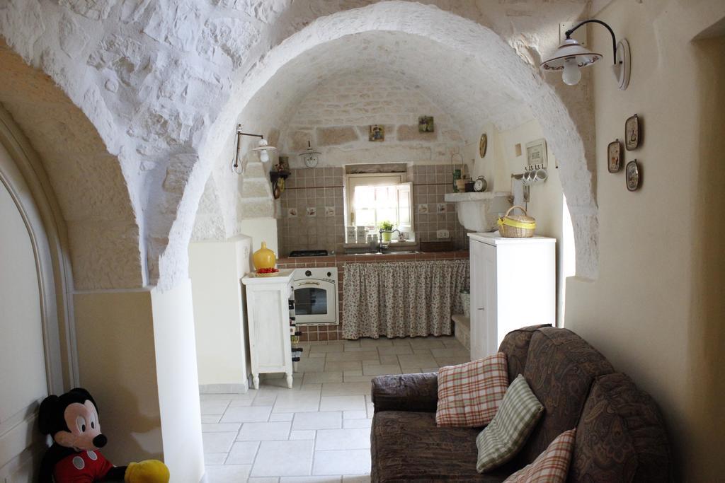 Trullo Galeotto Villa มาร์ตินาฟรังกา ภายนอก รูปภาพ