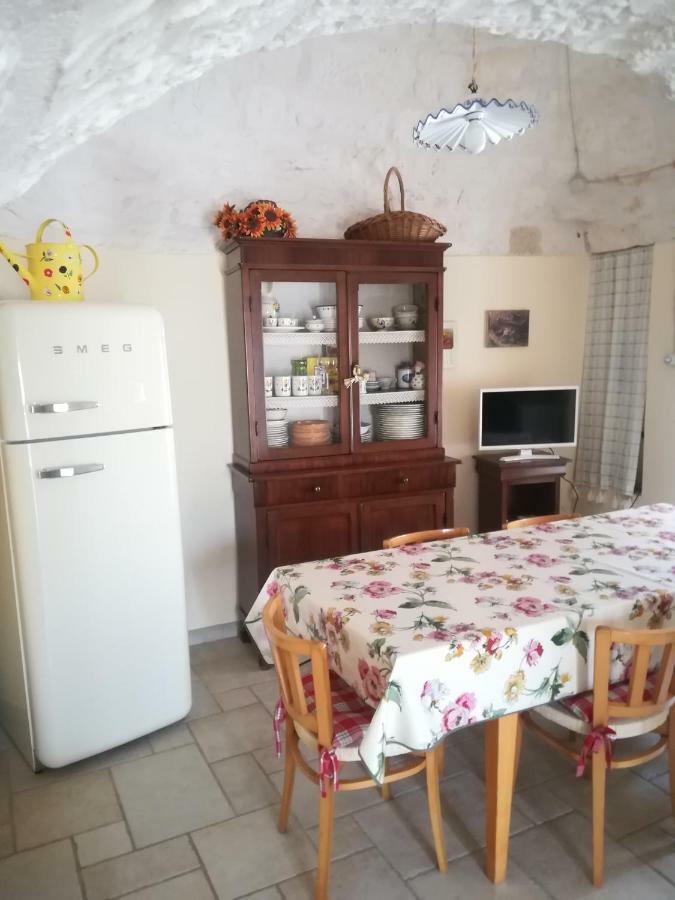 Trullo Galeotto Villa มาร์ตินาฟรังกา ภายนอก รูปภาพ